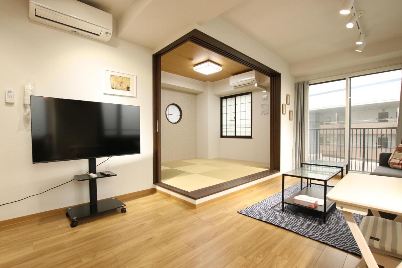 Gamadas Bld Tokio Buitenkant foto