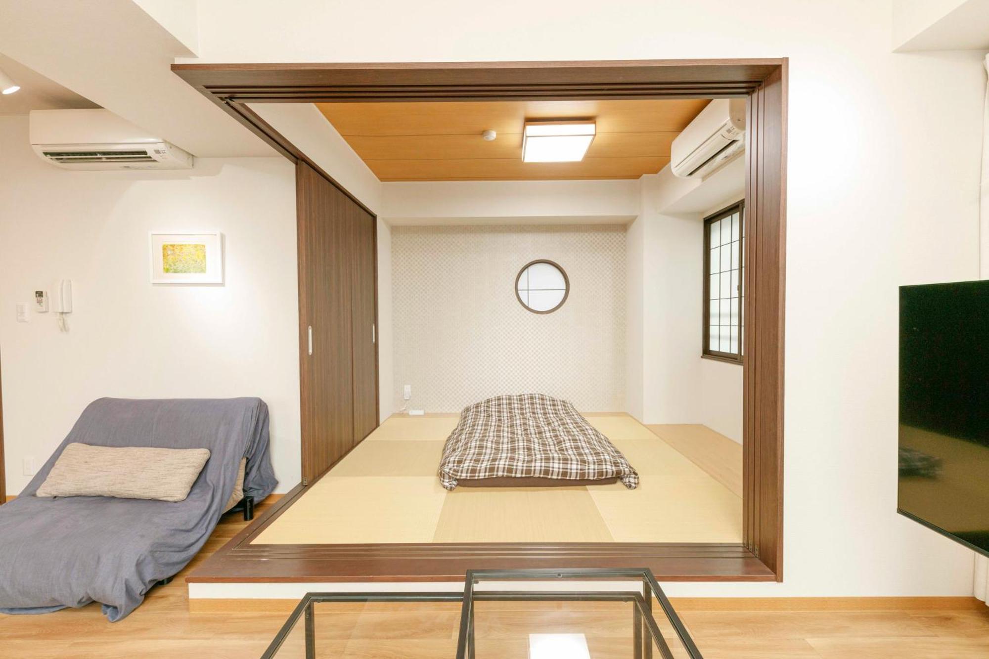Gamadas Bld Tokio Kamer foto